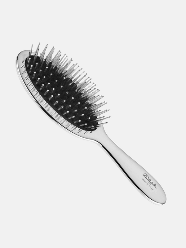 Air-cushioned brush in Silver