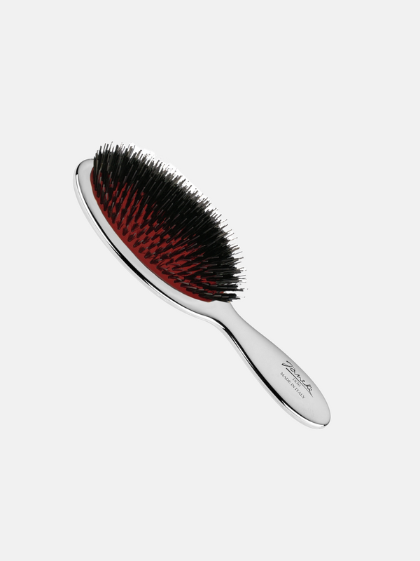 Petite brosse à poils et renfort en nylon en Argent